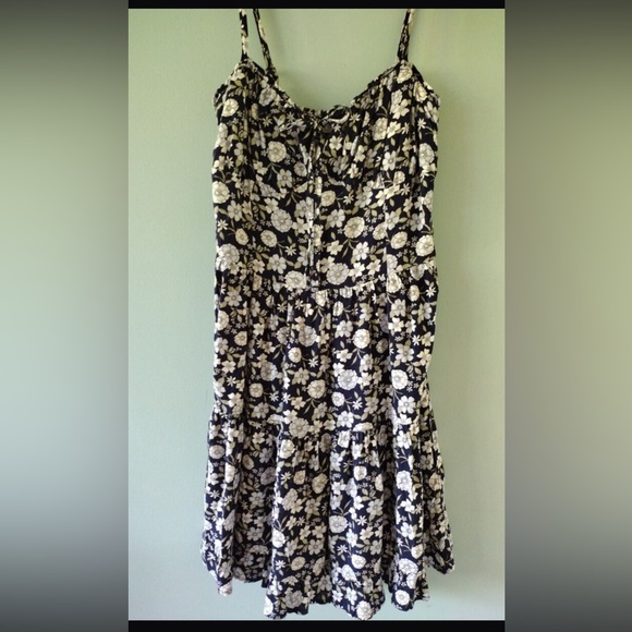 Hollister Dresses & Skirts - Hollister Mini Viscose Dress